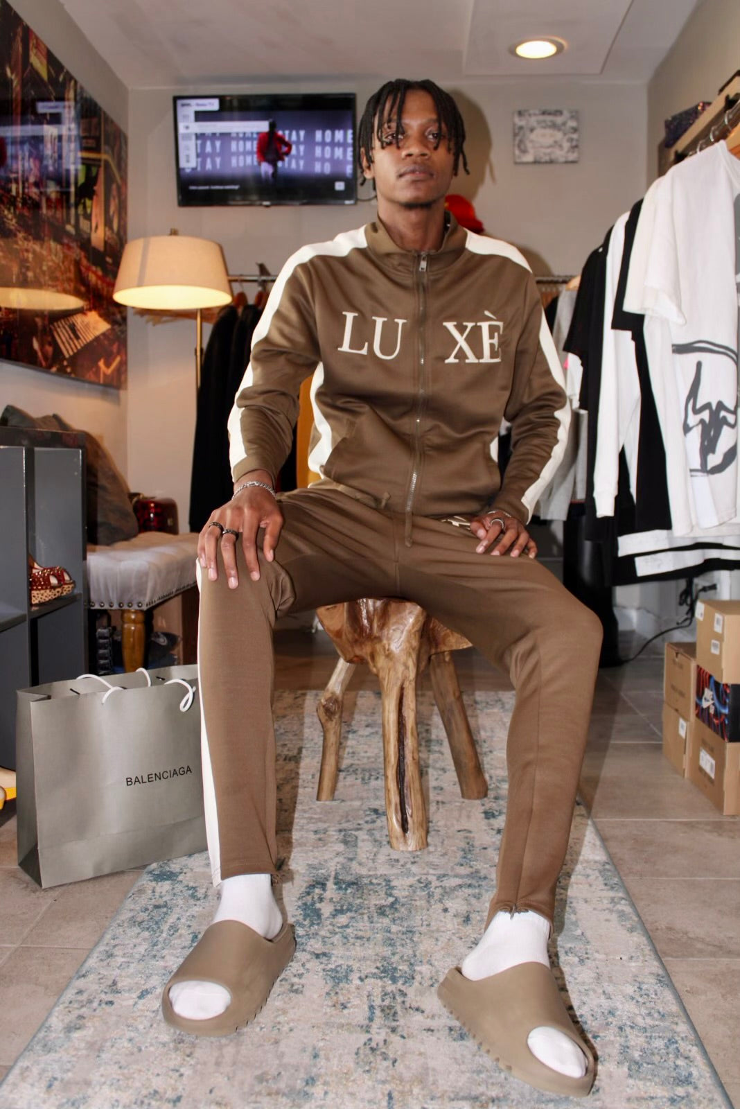 The Statement LUXE Tracksuit – Premium Unisex Streetwear